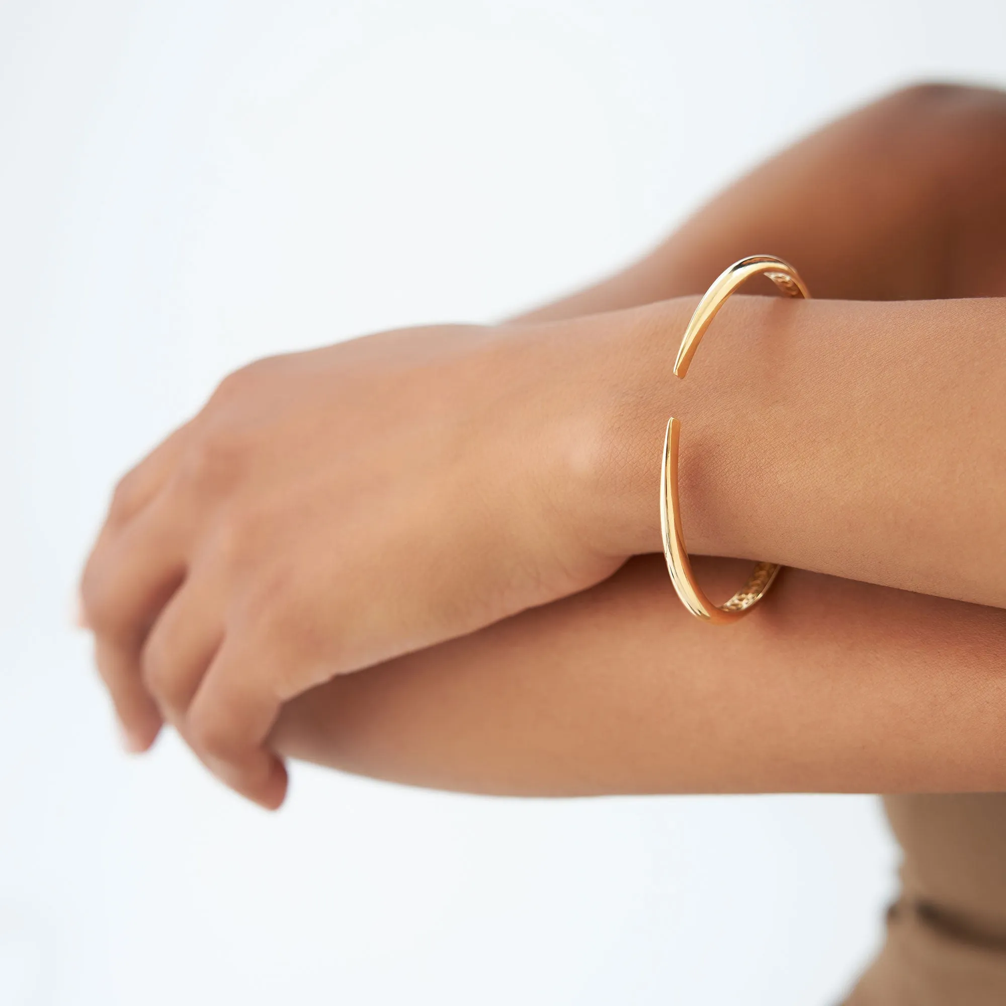 14k Gold Claw Cuff Bangle Bracelet