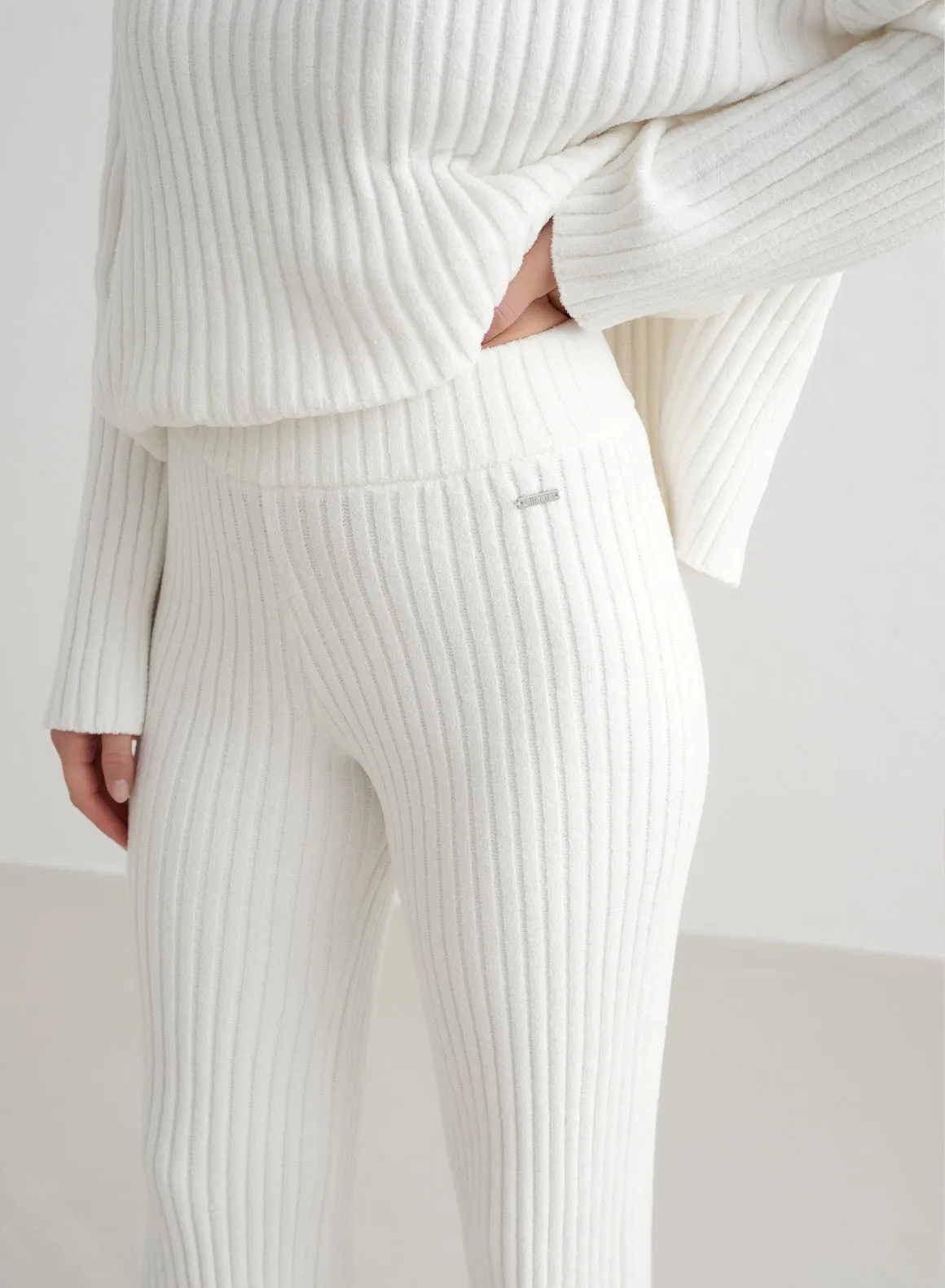 Almond White Rib Knit Pants