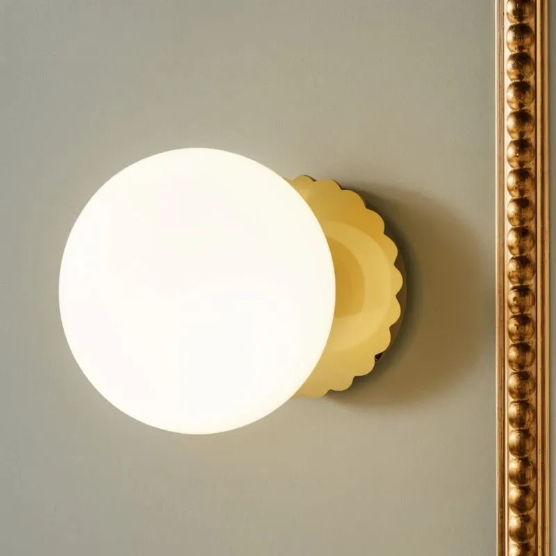 Amelia Wall Lamp