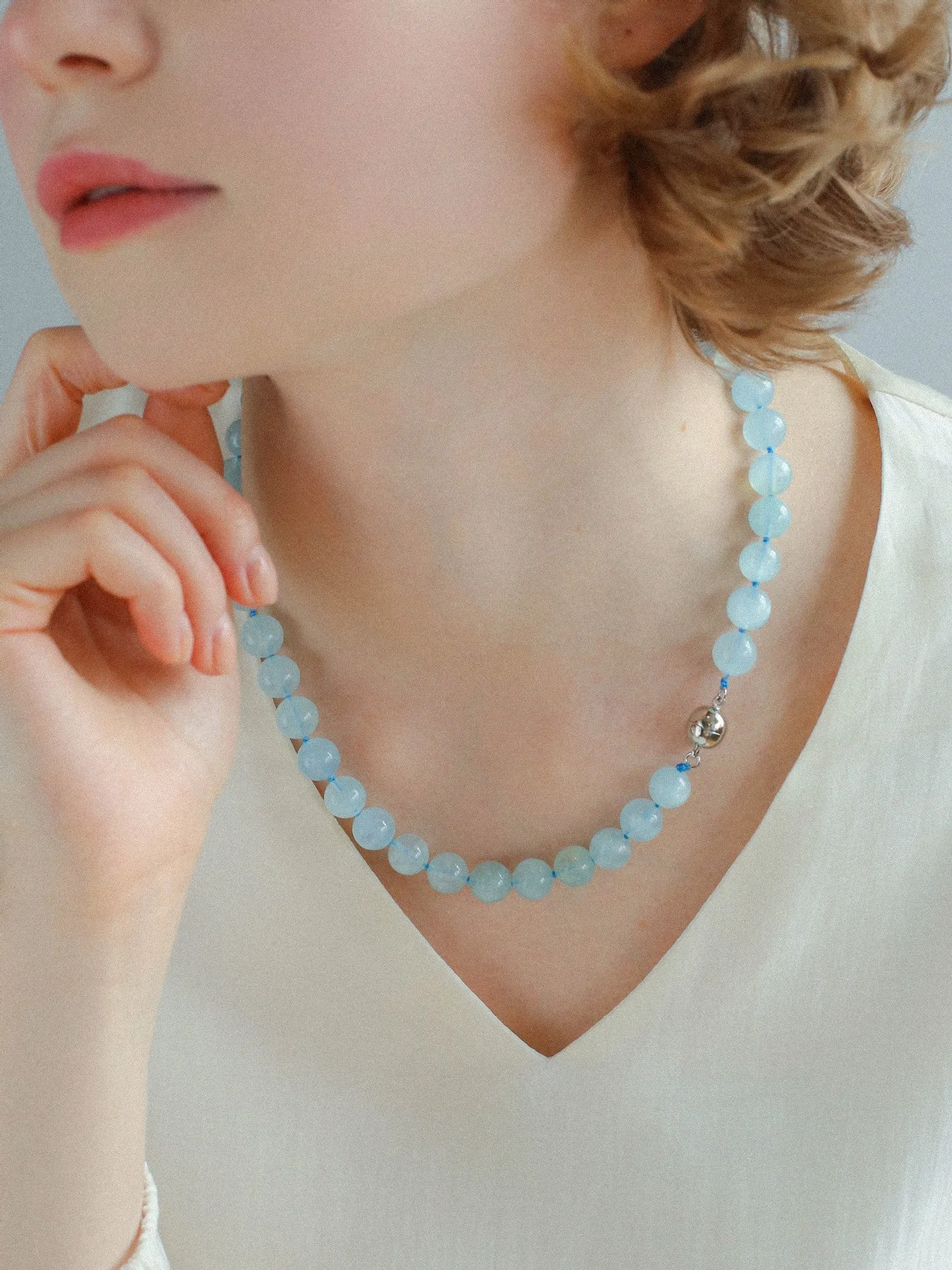 Aquamarine Beaded Necklace with Magnetic Clasp