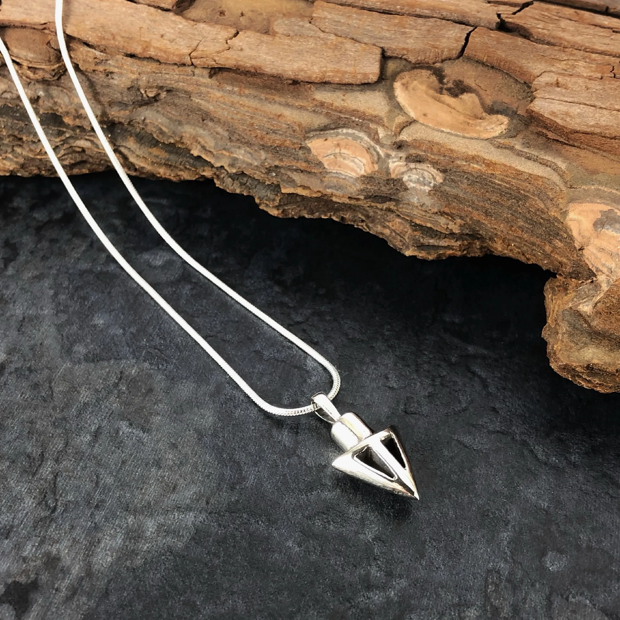 Arrowhead Pendant - VP237