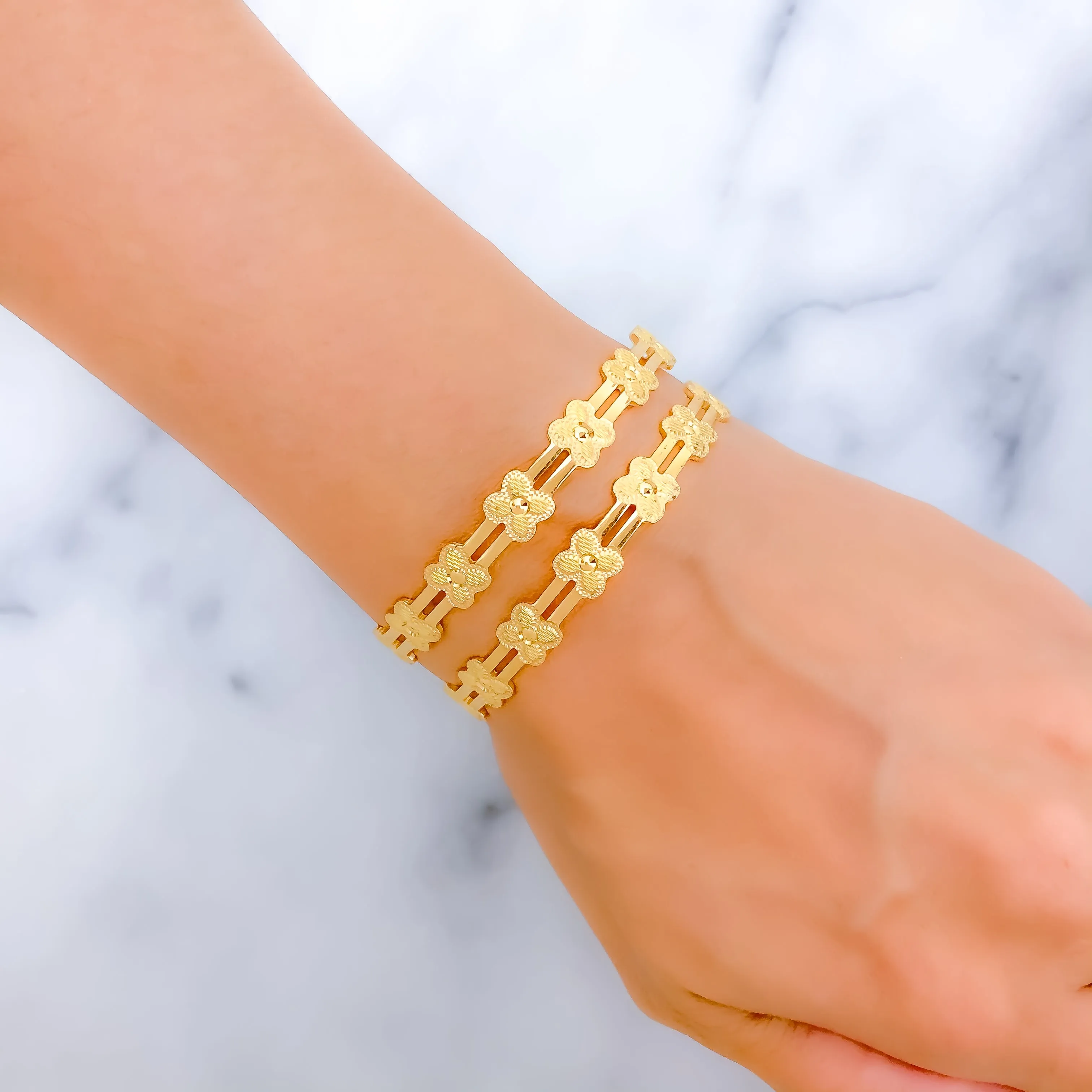 Attractive Textured Flower Bangles