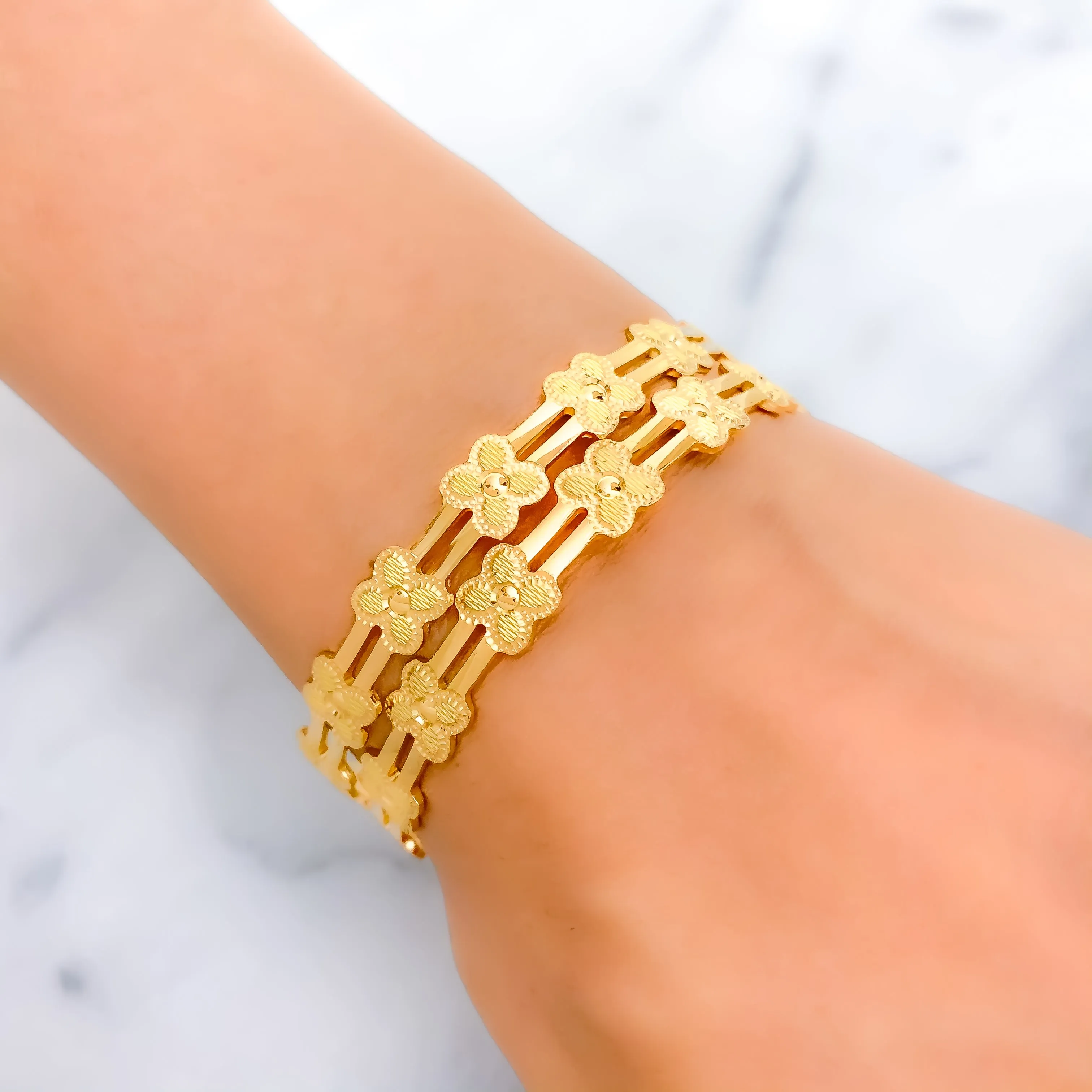 Attractive Textured Flower Bangles