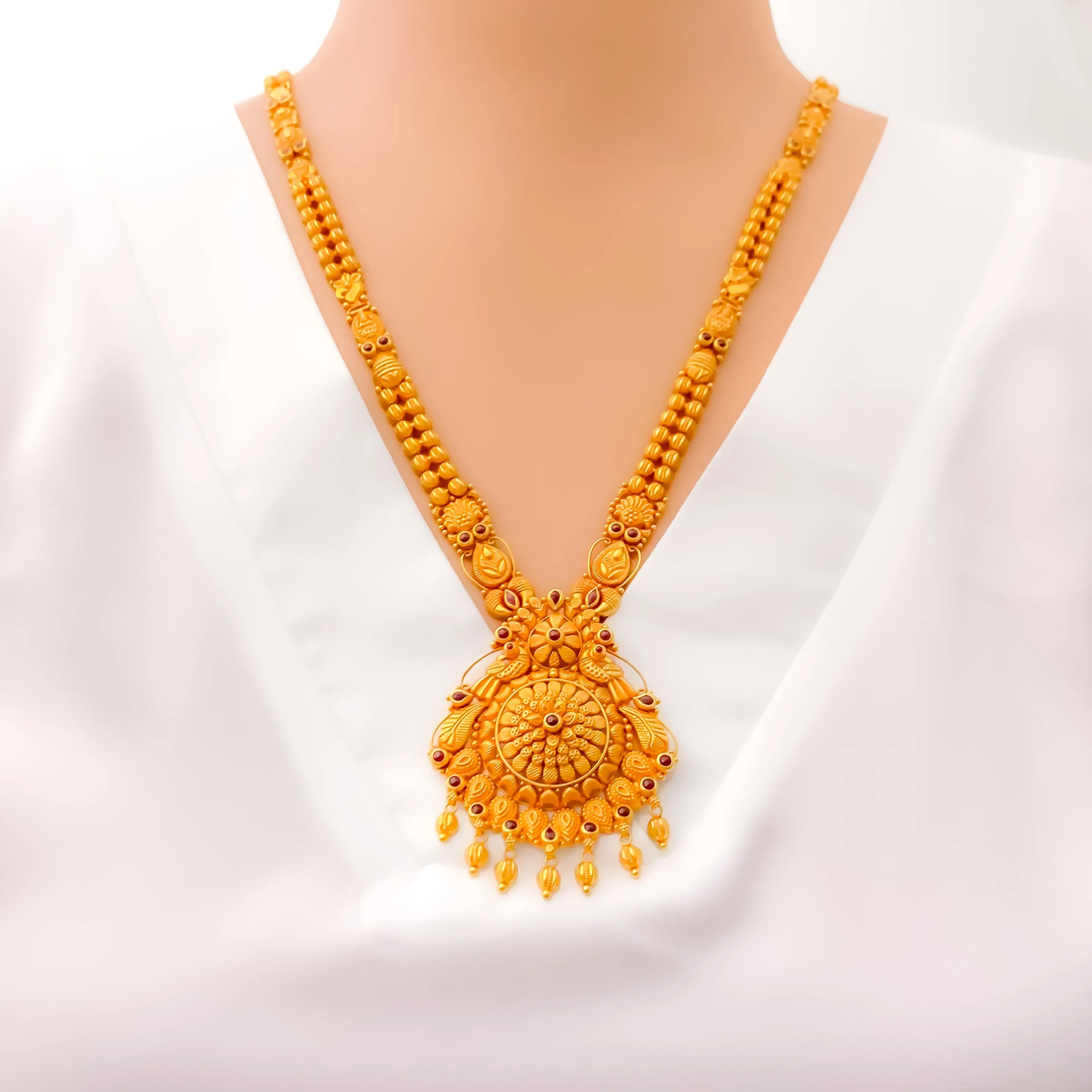 Blooming Domed Flower 22k Gold Antique Long Necklace