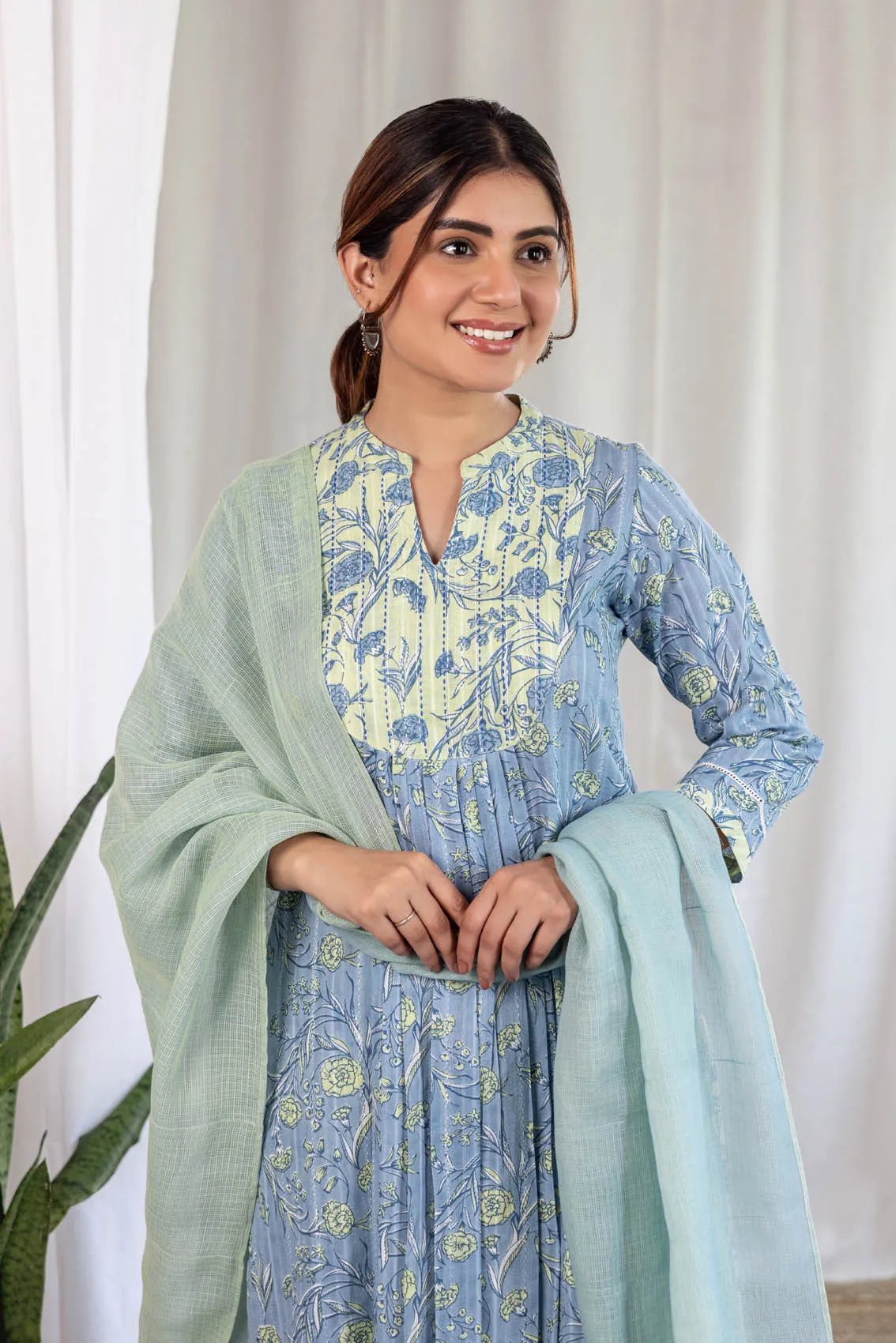 Carnation Yoke Kurta