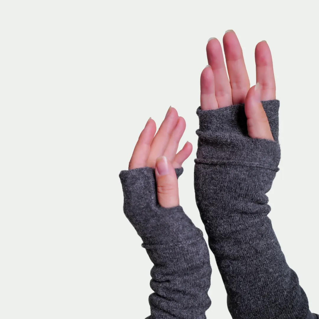 cashmere wristwarmers