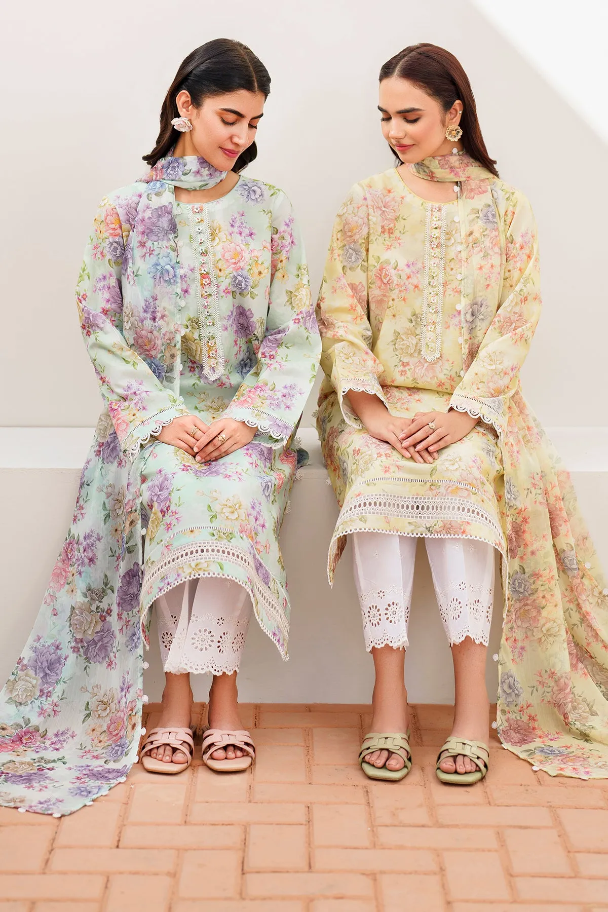 EMBROIDERED PRINTED LAWN UF-630