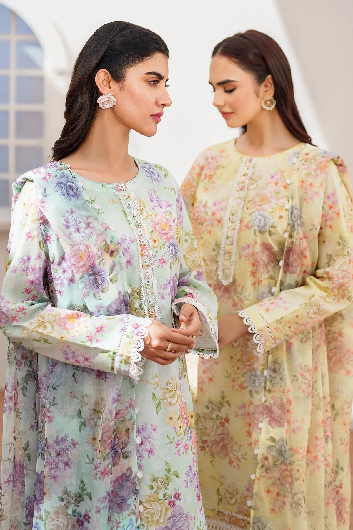 EMBROIDERED PRINTED LAWN UF-630