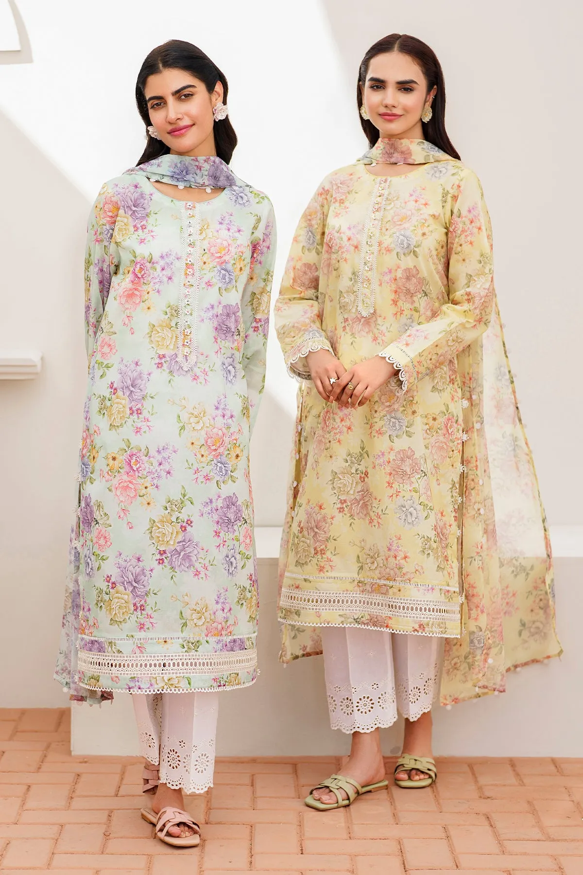 EMBROIDERED PRINTED LAWN UF-630