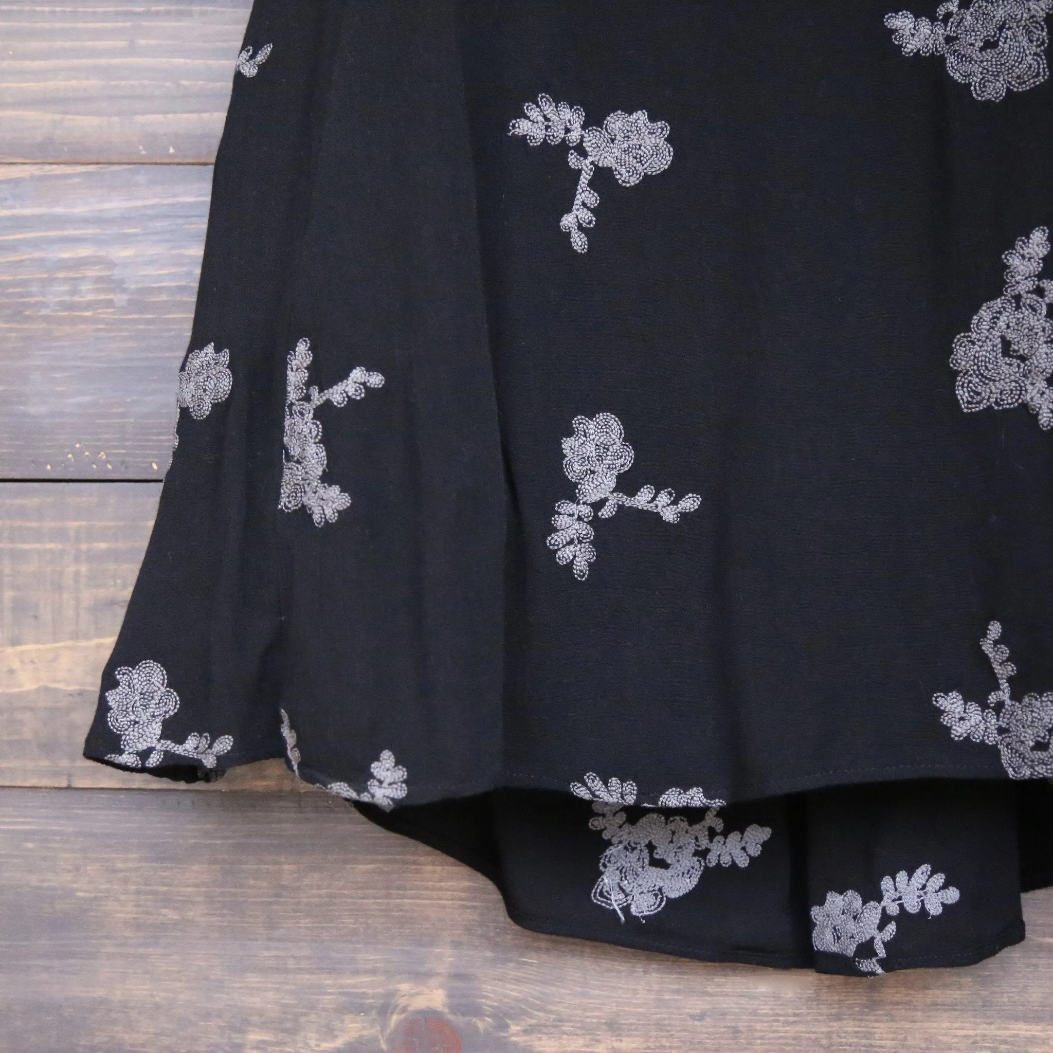 Final Sale - Embroidered Flowy Dress in More Colors