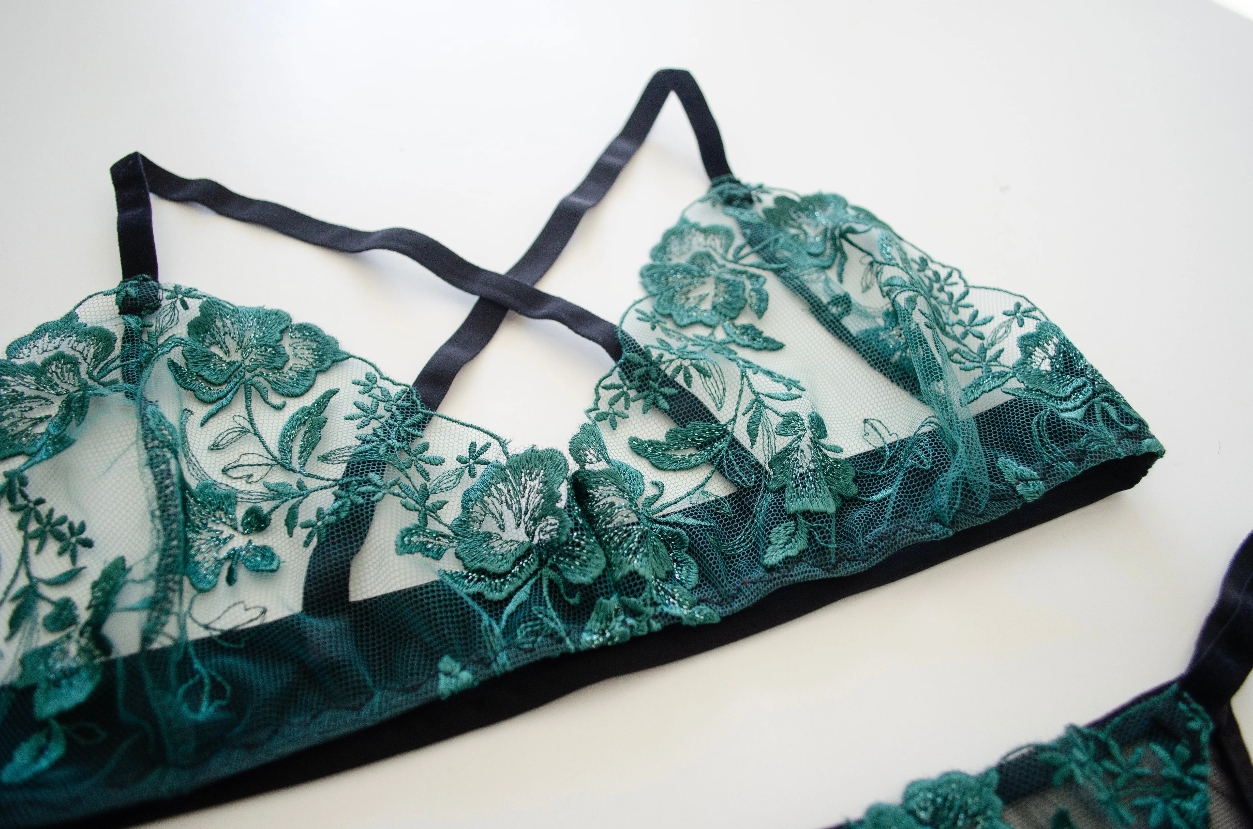 Fir Lace Bra