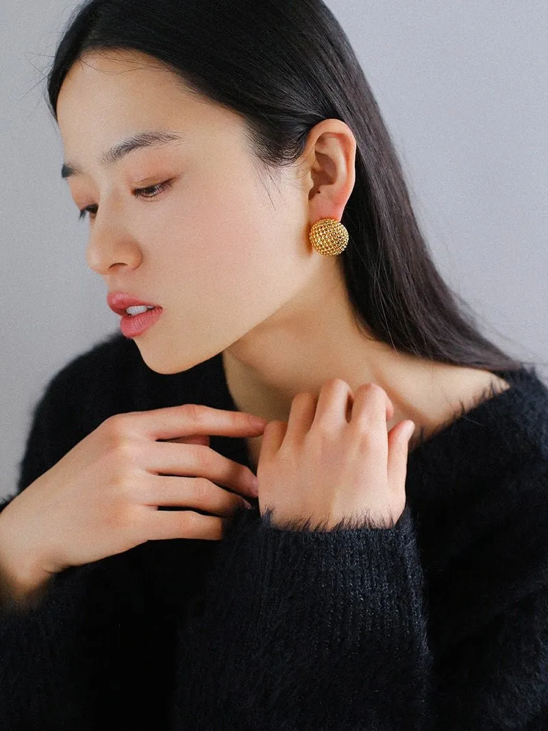 Grid Hollow Simple Gold Stud Earrings