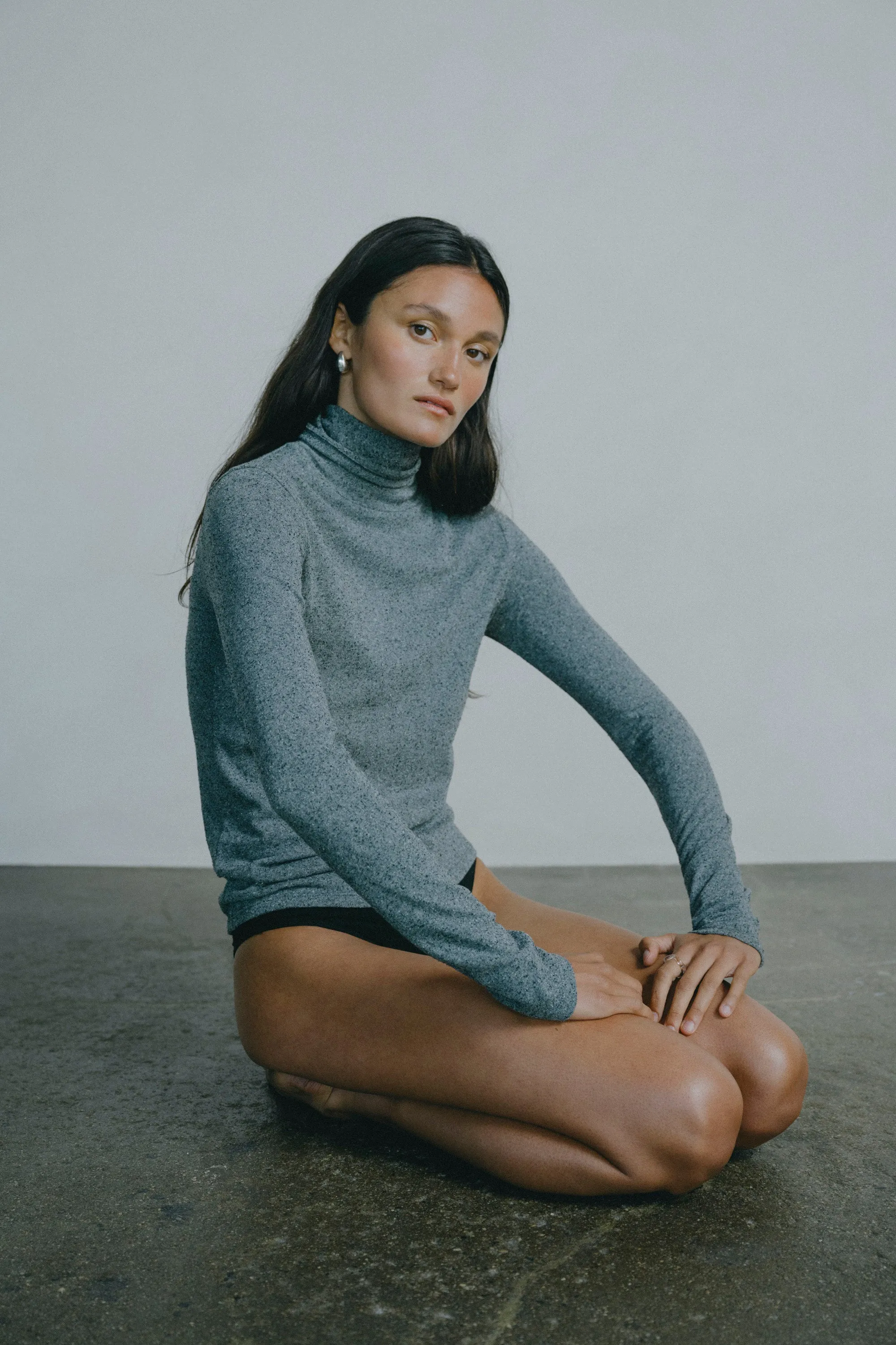 Marianne Turtleneck, Regen Silk Noil Jersey, Charcoal Heather