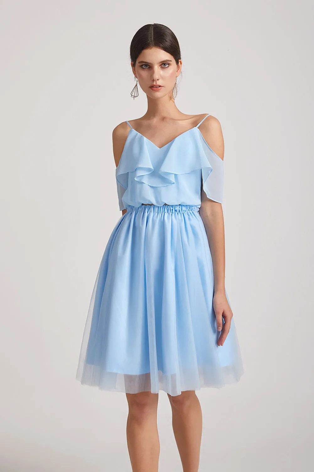 V-Neck Cold Shoulder Two Piece Short Chiffon Tulle Bridesmaid Dresses (AF0187)